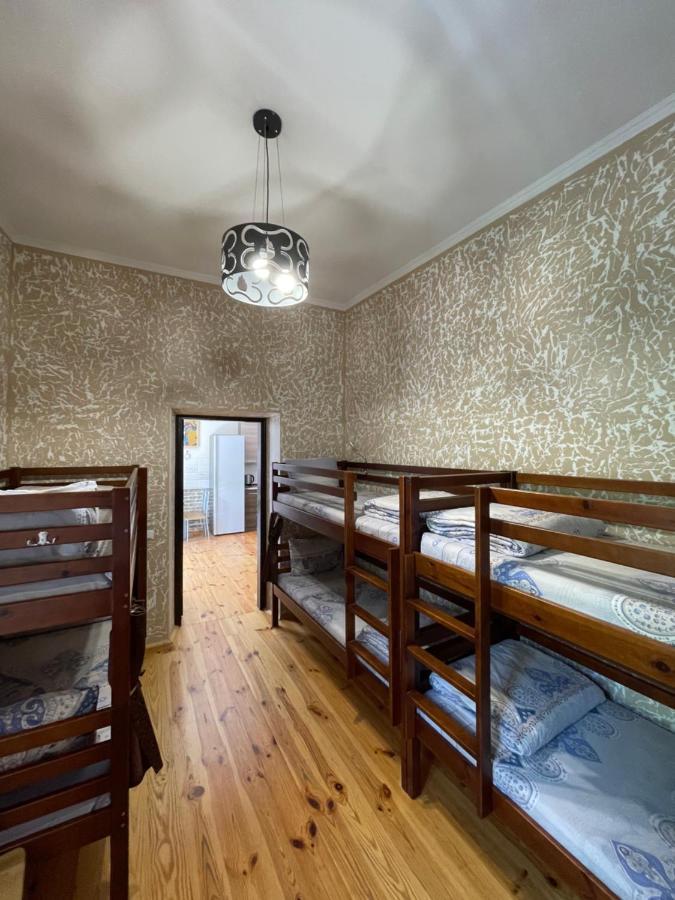 Sweet Hostel ヴィーンヌィツャ エクステリア 写真