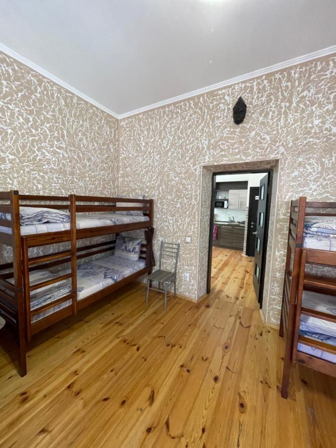 Sweet Hostel ヴィーンヌィツャ エクステリア 写真